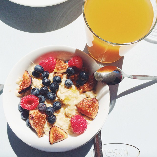 10598586_291110517758138_1340885563_n